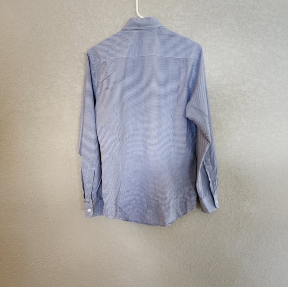 Club Monaco cotton button down shirts size Medium slim fit style - Picture 9 of 9